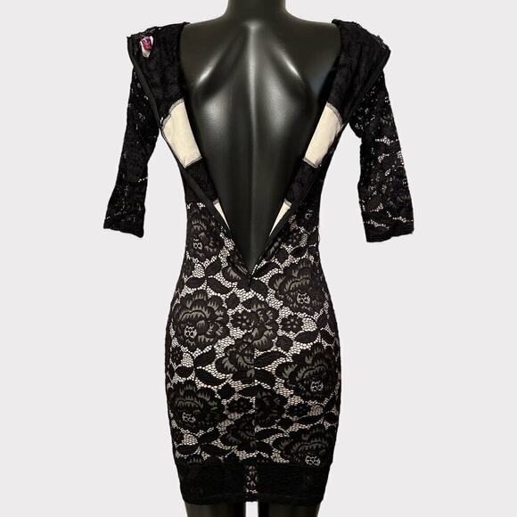VINTAGE 90s Lace Mini Bodycon Dress sz Small XS Black Witchy Gothic 1/2 Sleeve - Picture 5 of 9